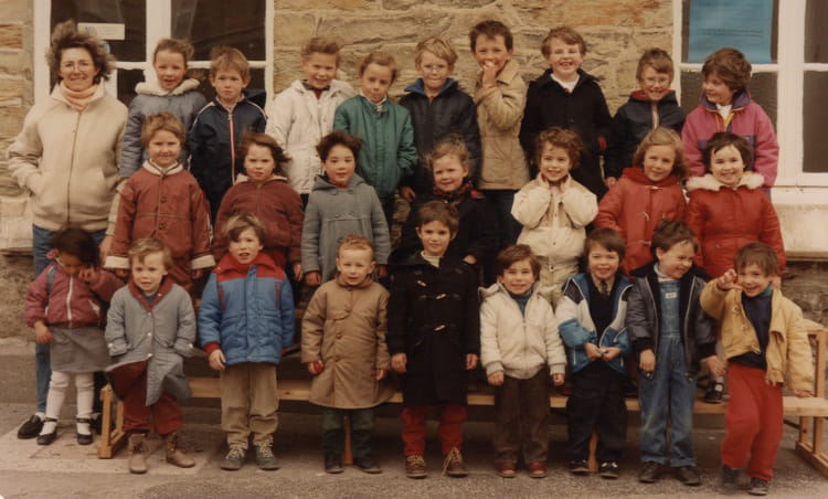 Photo de classe Petite section de 1983, ECOLE SAINTE MARIE - Copains d ...