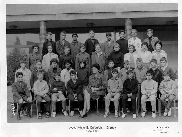 Photo de classe 6ème de 1965, Lycée Eugène Delacroix Copains d'avant