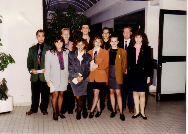 Photo de classe Bts action co de 1993, Lycée L'esperance - Copains d'avant