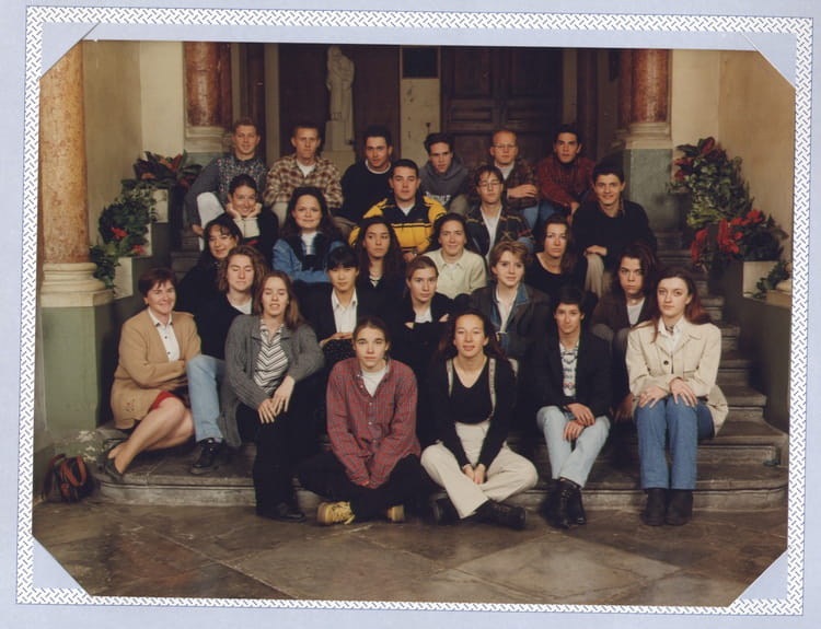 Photo de classe Promo 1998 de 1998, Bts Commerce International Lycée ...