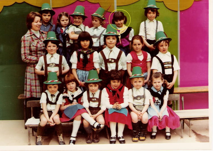 Photo de classe Cp de 1977, Ecole Sainte Therese (Couilly Pont Aux
