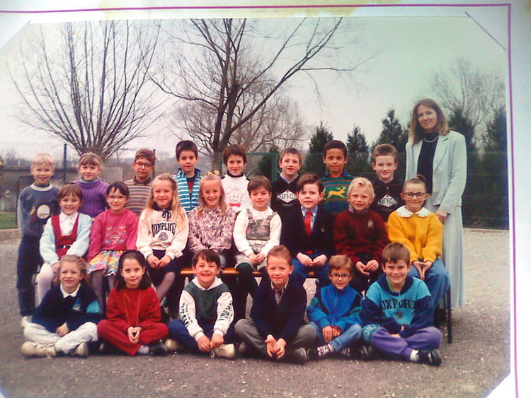 Photo De Classe Classe De CP Et CE1 De 1992 Ecole De La Mairie photo-de-classe-classe-de-cp-et-ce1-de-1992-ecole-de-la-mairie
