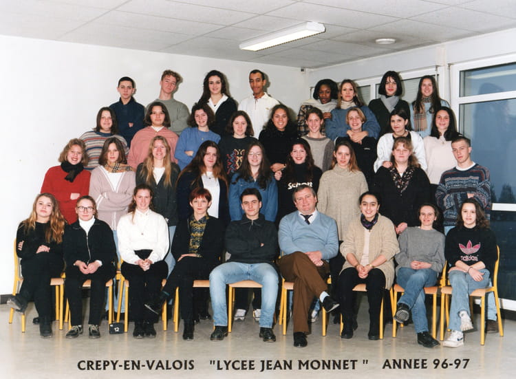 Photo de classe 2de 1 - 1996/97 de 1996, Lycée Jean Monnet - Copains d ...