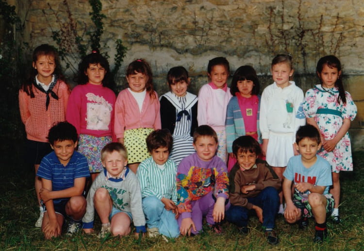 Photo de classe 19901991 CP de 1990, Ecole Primaire (Le Buisson De