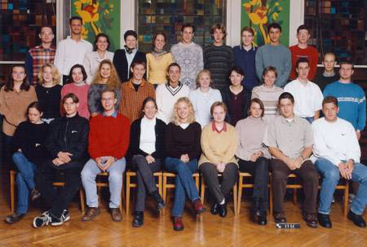 Photo de classe 1ERE ANNEE BTS COMPTA de 1998, Lycée Sainte-clotilde ...