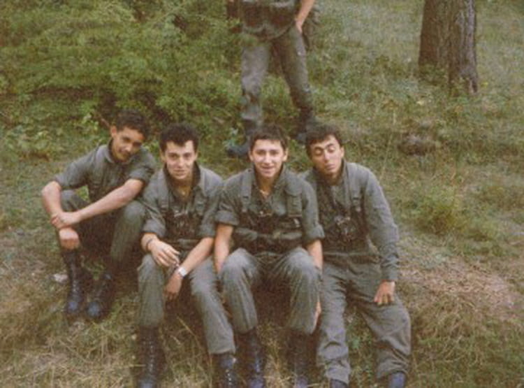 photo-de-classe-manoeuvre-mourmelon-de-1987-1er-gc-copains-d-avant