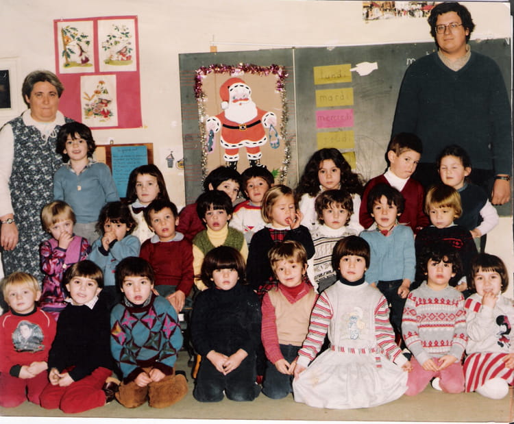 Photo De Classe Maternelle Petite Et Moyenne Section De 19 Ecole Fromentelle Bouillancy Copains D Avant