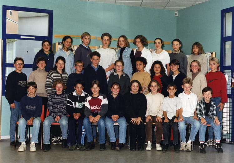 Photo de classe 96 97 4e6 de 1996, Collège Jean Cocteau - Copains d'avant