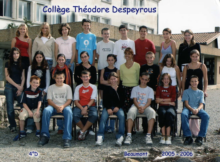 Photo de classe 4°D de 2004, Collège Théodore Despeyrous - Copains d'avant