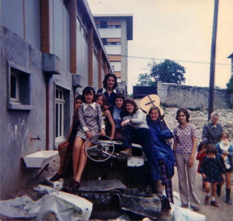 Photo de classe 4 ème de 1971, Collège Présentation De Marie - Copains ...