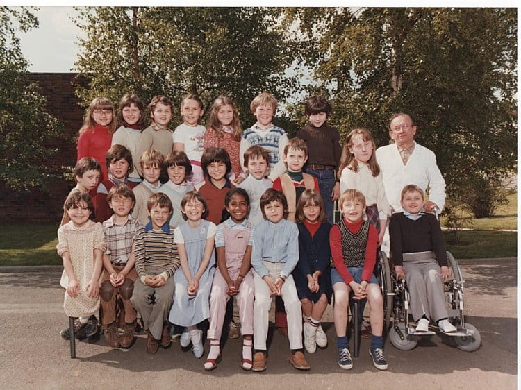 Photo de classe CE2 de 1981, ECOLE JEAN BOISARD Copains d'avant