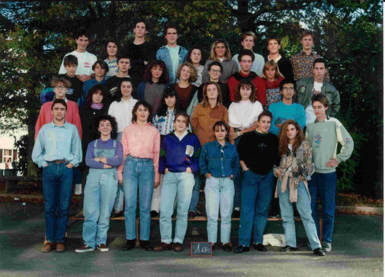 Photo de classe 1ère S 17 1990/91 de 1990, Lycée René Cassin - Copains ...
