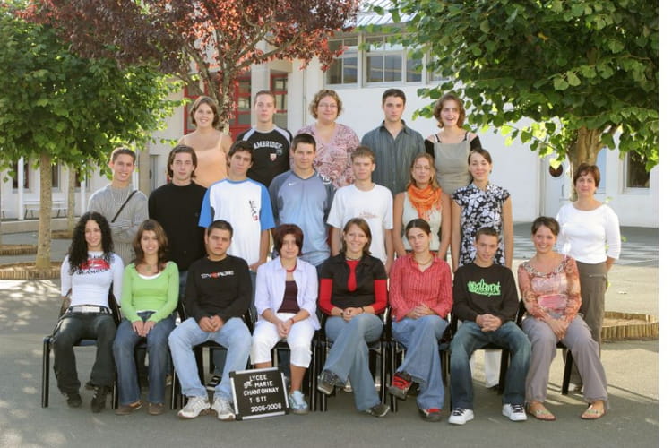 Photo de classe Term STT de 2005, Lycée Sainte-marie - Copains d'avant