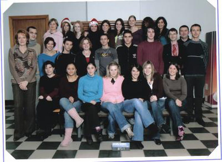 Photo de classe BTS 1ere année de 2006, Notre Dame De Grâce - Copains d ...