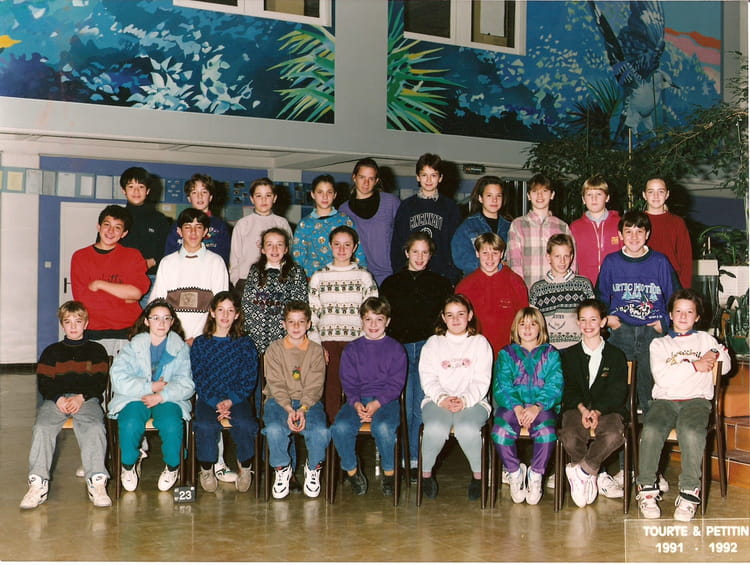 Photo de classe 6eme ? de 1992, Collège De La Colle Sur Loup Copains